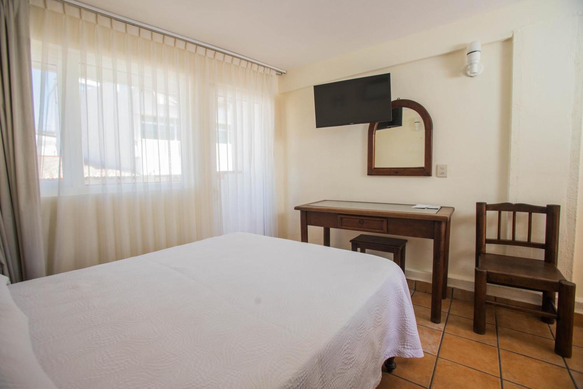 Standard Double Room,1765862384:JPEG